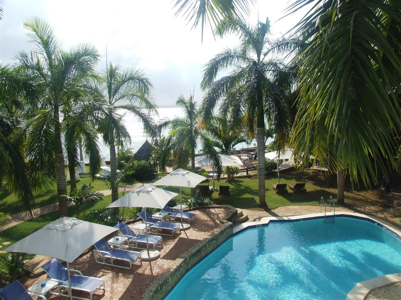 Coral Beach Hotel Νταρ ες Σαλάμ Εξωτερικό φωτογραφία