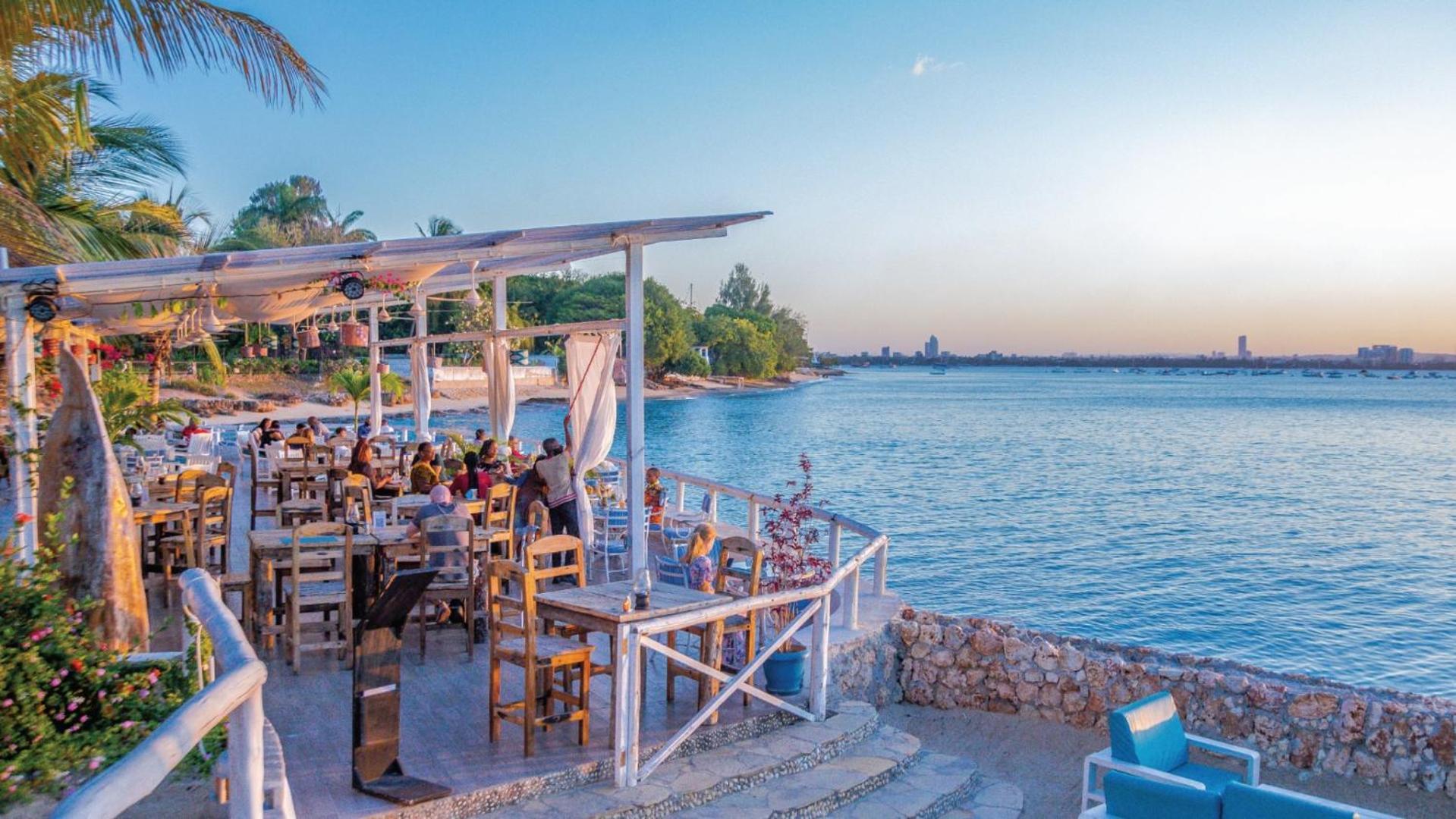 Coral Beach Hotel Νταρ ες Σαλάμ Εξωτερικό φωτογραφία