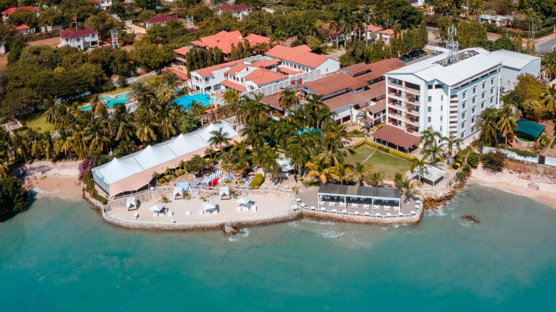 Coral Beach Hotel Νταρ ες Σαλάμ Εξωτερικό φωτογραφία