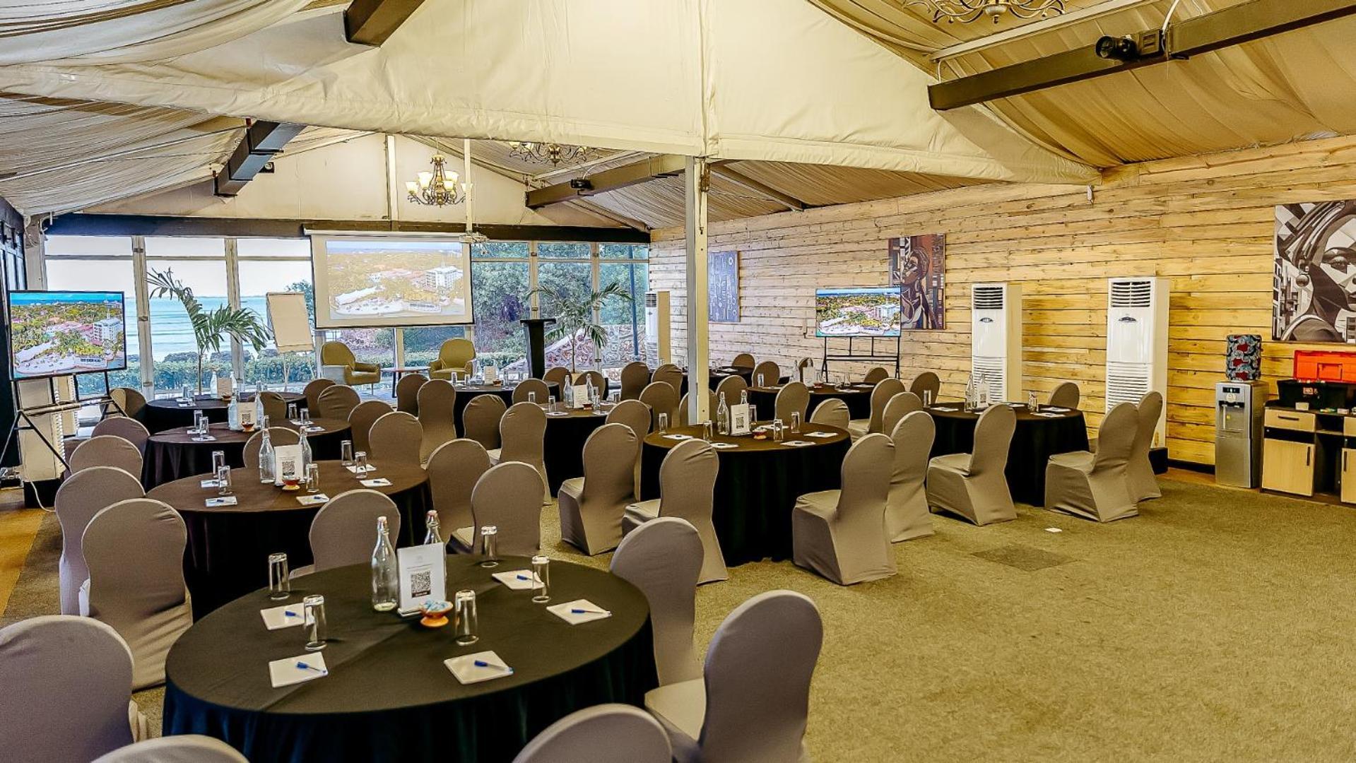 Coral Beach Hotel Νταρ ες Σαλάμ Εξωτερικό φωτογραφία